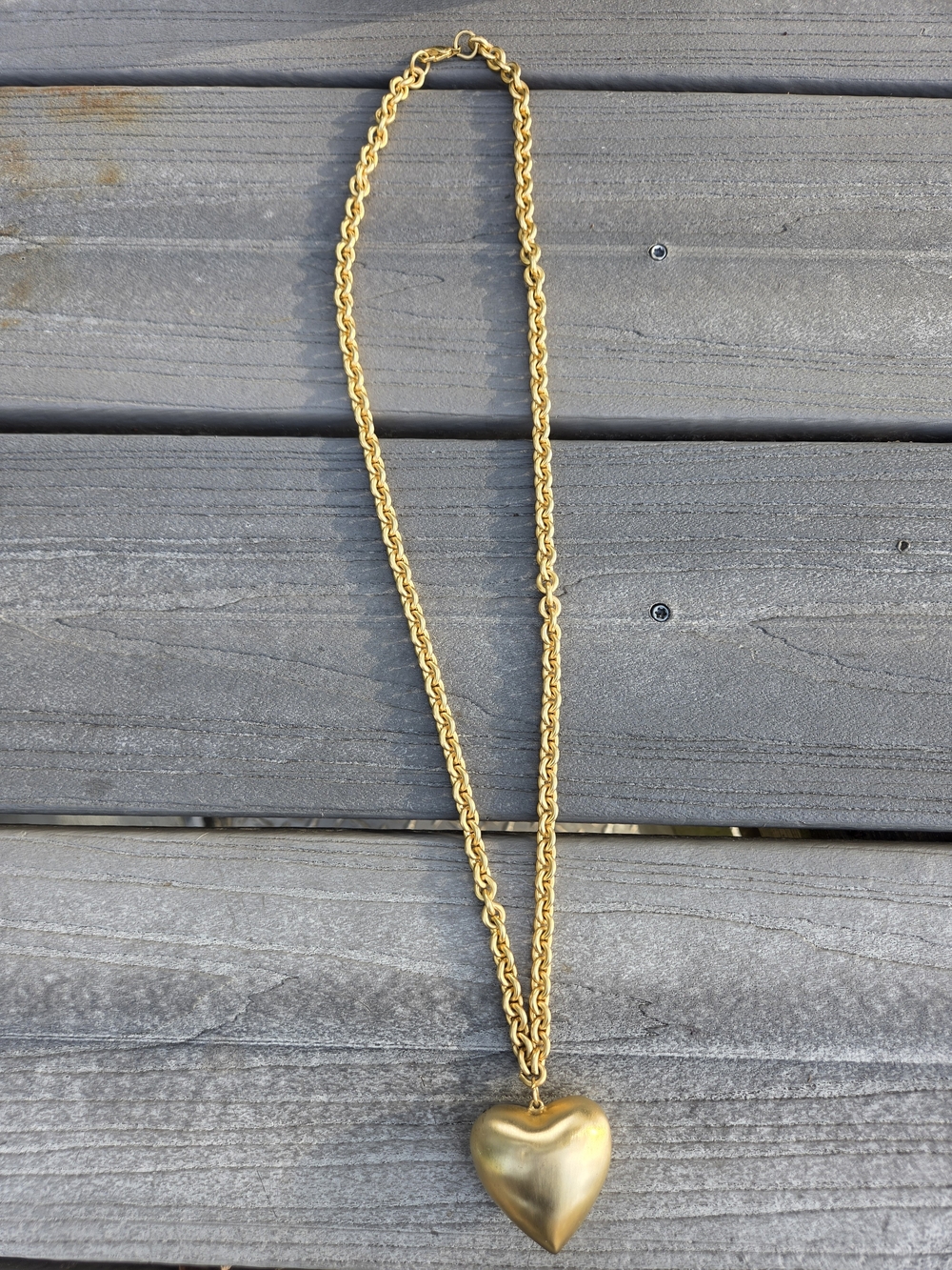 Vintage 1980s Oversized Goldtone Heart Pendant Necklace - Women Jewelry